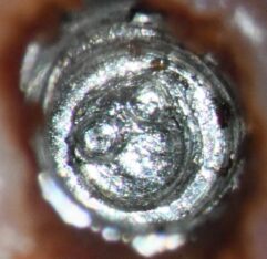 A fractured Abutment Screw Case - Aziz Case 35 (8)