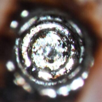 Fragment center dimpled with 1⁄4 round bur