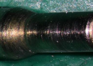 End of fractured screw